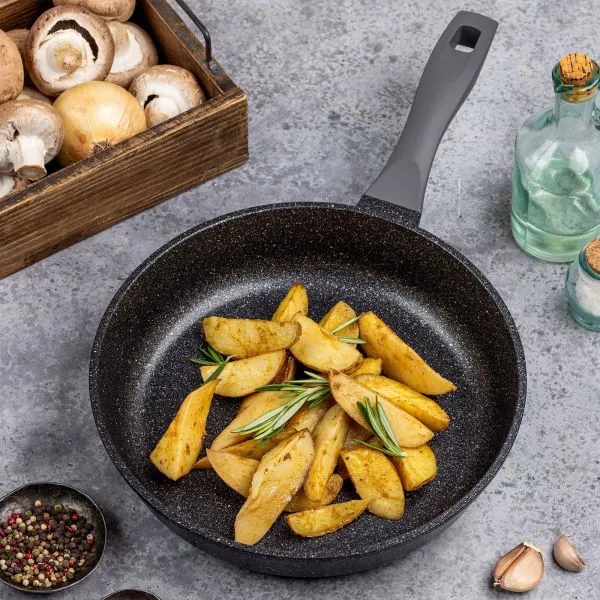 Сковорода MAUNFELD GRETA MFGRTT01FP из литого алюминия Мраморный