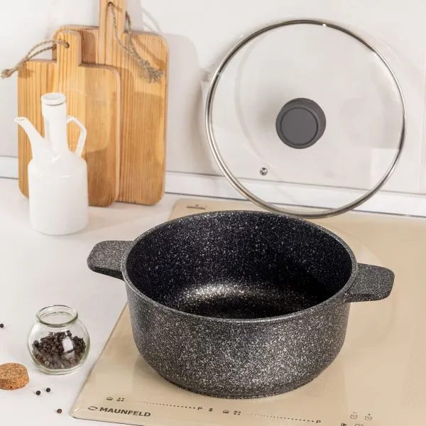 Кастрюля MAUNFELD GRETA MF24GRTT01CR из литого алюминия со стеклянной крышкой, 24 см, 4 л Мраморный