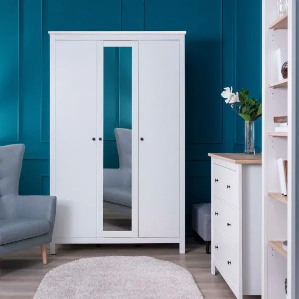 2.08.01.040.1 САГА шкаф 3 двери с зеркалом белый