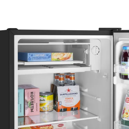 Однокамерный холодильник MAUNFELD MFF83B черный Черный