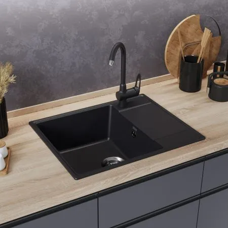 Lacrima 605 Черный