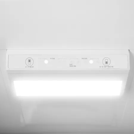 Холодильник MAUNFELD MFF200NFSTWE Белый