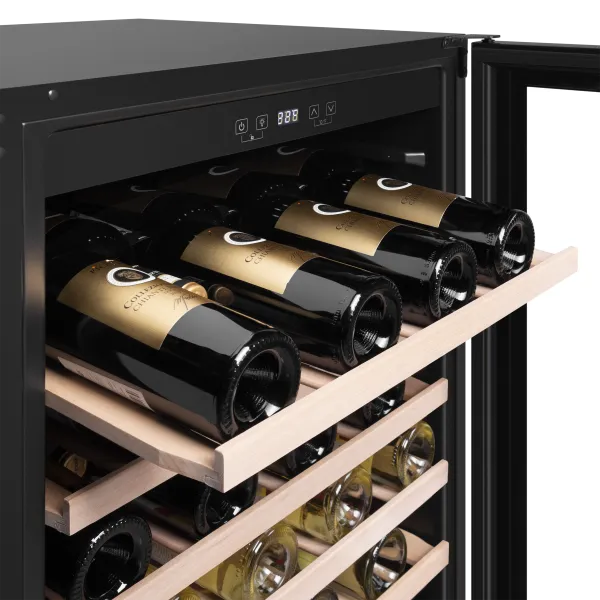 Винный шкаф MAUNFELD MBWC-135S54 Черный