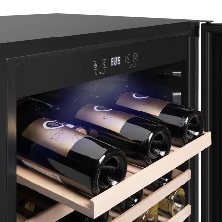 Винный шкаф MAUNFELD MFWC-52S18