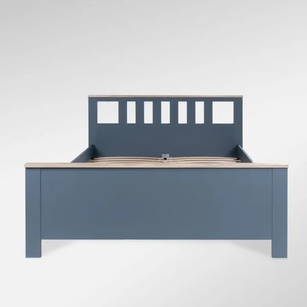 2.08.04.070.16 САГА кровать двойная 160х200 темно-бирюзовая/ясень