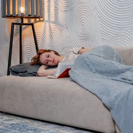 НОВЫЕ ЭМОЦИИ Диван прямой, латте, банкетка слева